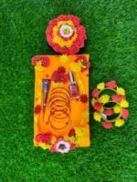 গায়ে হলুদের কম্বো সেট স্পেশালি গায়ে হলুদের জন্য, তাছাড়া বিভিন্ন প্রোগ্রামের জন্যও ইউজ করতে পারেনl কম্বো সেটে যা যা থাকছে:- 1.গায়ে হলুদের শাড়ি 2.গায়ে হলুদের মালার সেট -একটি গলার হার ও চিক হার -একজোড়া কানের দুল ও টিকলি -বেসলেট ও গাজরা 3.কাচের রেশমি চুরি এক ডজন(বক্স সহ) 4.একটি মেহেদী 5.একটি নেইল পলিশ যেই পিকচারের যে আইটেম দেওয়া আছে ওই পিকচারের সেই আইটেম থাকবেl